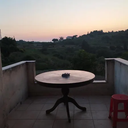 Apartment Luxury Dhamoulianata